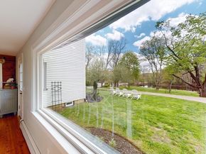 375 Linebrook Rd, Ipswich MA 01938