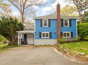 37 Colrain Rd, Topsfield MA 01983