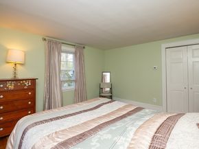 37 Colrain Rd, Topsfield MA 01983