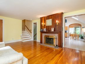 37 Colrain Rd, Topsfield MA 01983