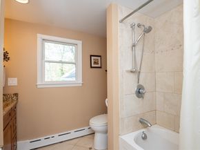 37 Colrain Rd, Topsfield MA 01983