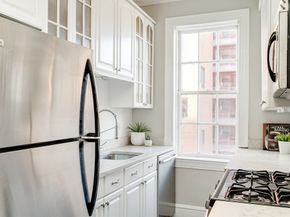 16 Chauncy Street 35, Cambridge MA 02138