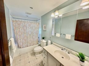 189 Mount Vernon St, Newton MA 02465