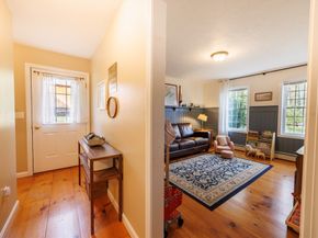 15 Oak Dr, West Brookfield MA 01585