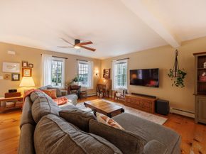 15 Oak Dr, West Brookfield MA 01585