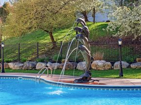 25 Valley View Drive, Grafton MA 01536