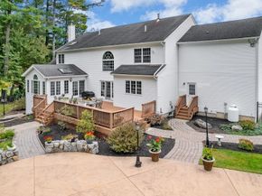 25 Valley View Drive, Grafton MA 01536