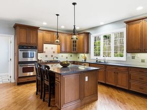 25 Valley View Drive, Grafton MA 01536