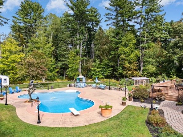 25 Valley View Drive, Grafton MA 01536