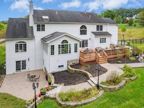 25 Valley View Drive, Grafton MA 01536