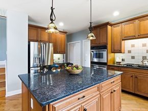 25 Valley View Drive, Grafton MA 01536