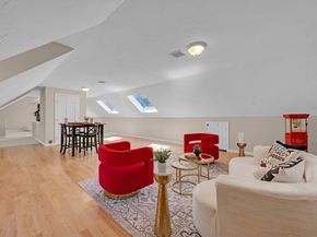 14 Mctaggart St, Westborough MA 01581
