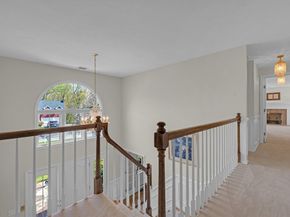 14 Mctaggart St, Westborough MA 01581