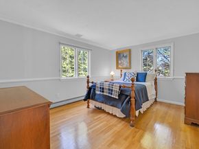 14 Mctaggart St, Westborough MA 01581