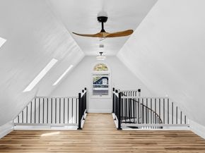 8 Cottage St, Wareham MA 02571