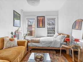 19 South Russell Street, Boston MA 02114