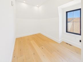 244 L St 3, Boston MA 02127