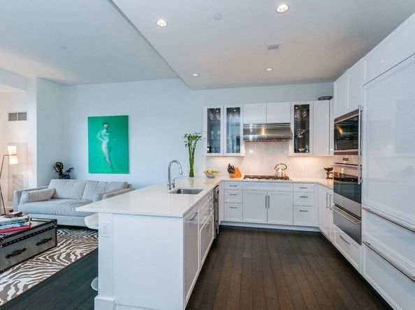 22 Liberty Dr 10I, Boston MA 02210