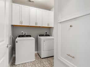 30 Coppersmith Way 304, Canton MA 02021