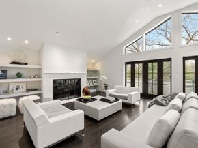 44 Meadowbrook Road, Weston MA 02493