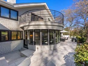 44 Meadowbrook Road, Weston MA 02493