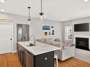 2 Hawthorne, Plymouth MA 02360