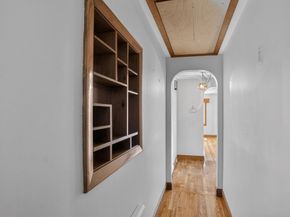 6 Cunha Rd, Peabody MA 01960