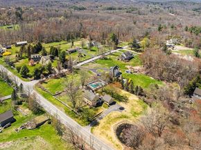 416 Boston Rd, Sutton MA 01590