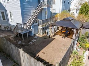 15 Porter St, Everett MA 02149