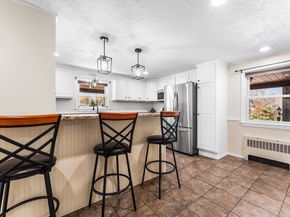 3 Bernadette St, Fitchburg MA 01420