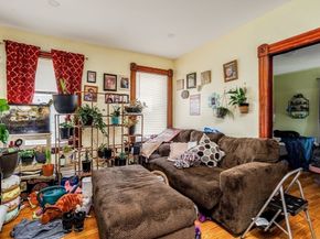 242 Pine St, Gardner MA 01440