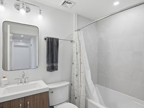 910 Saratoga St 20, Boston MA 02128