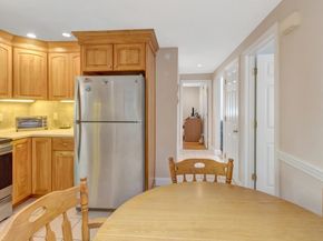 19 Saville St, Saugus MA 01906