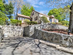 19 Saville St, Saugus MA 01906