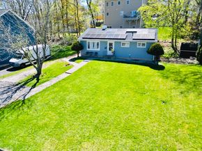 37 Humes Ave, Worcester MA 01605