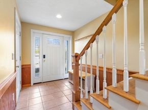 35 School St D, Hudson MA 01749