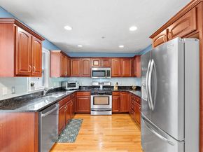 35 School St D, Hudson MA 01749
