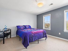 35 School St D, Hudson MA 01749