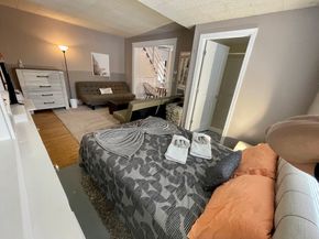 35 Iowa St, Worcester MA 01602