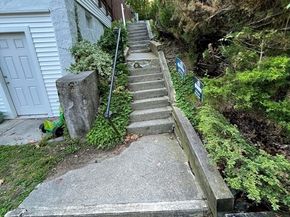 35 Iowa St, Worcester MA 01602