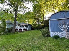35 Iowa St, Worcester MA 01602