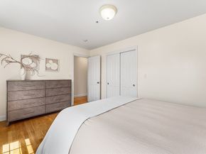 30 Russell St 5, Waltham MA 02453