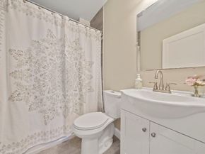 93 Cross St, Randolph MA 02368