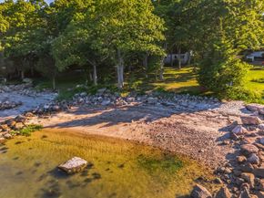 16 Spinnaker Ln, Marion MA 02738