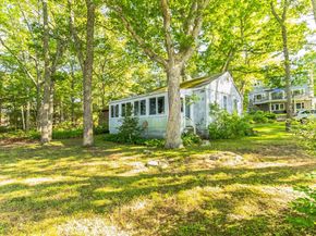 16 Spinnaker Ln, Marion MA 02738