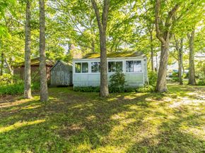 16 Spinnaker Ln, Marion MA 02738