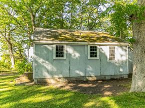 16 Spinnaker Ln, Marion MA 02738