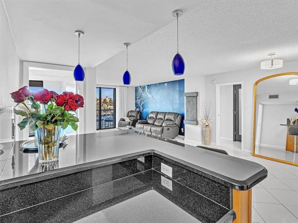 1500 S Ocean Dr 3E, Hollywood FL 33019