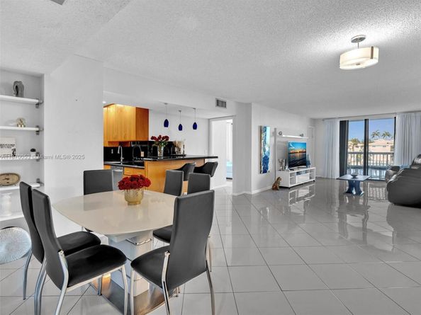 1500 S Ocean Dr 3E, Hollywood FL 33019