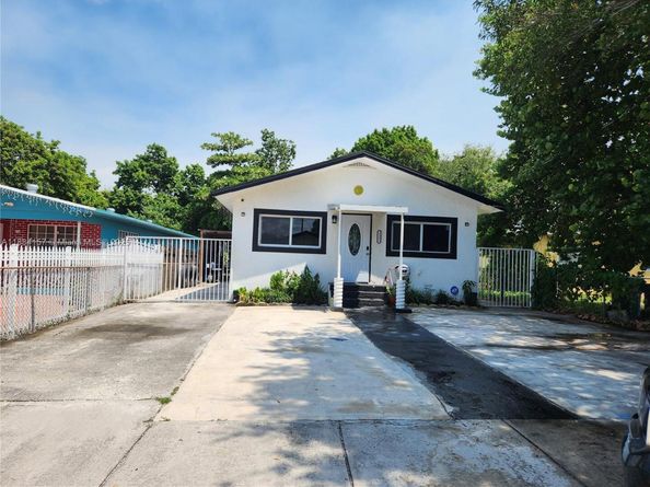 2331 NW 59th St, Miami FL 33142